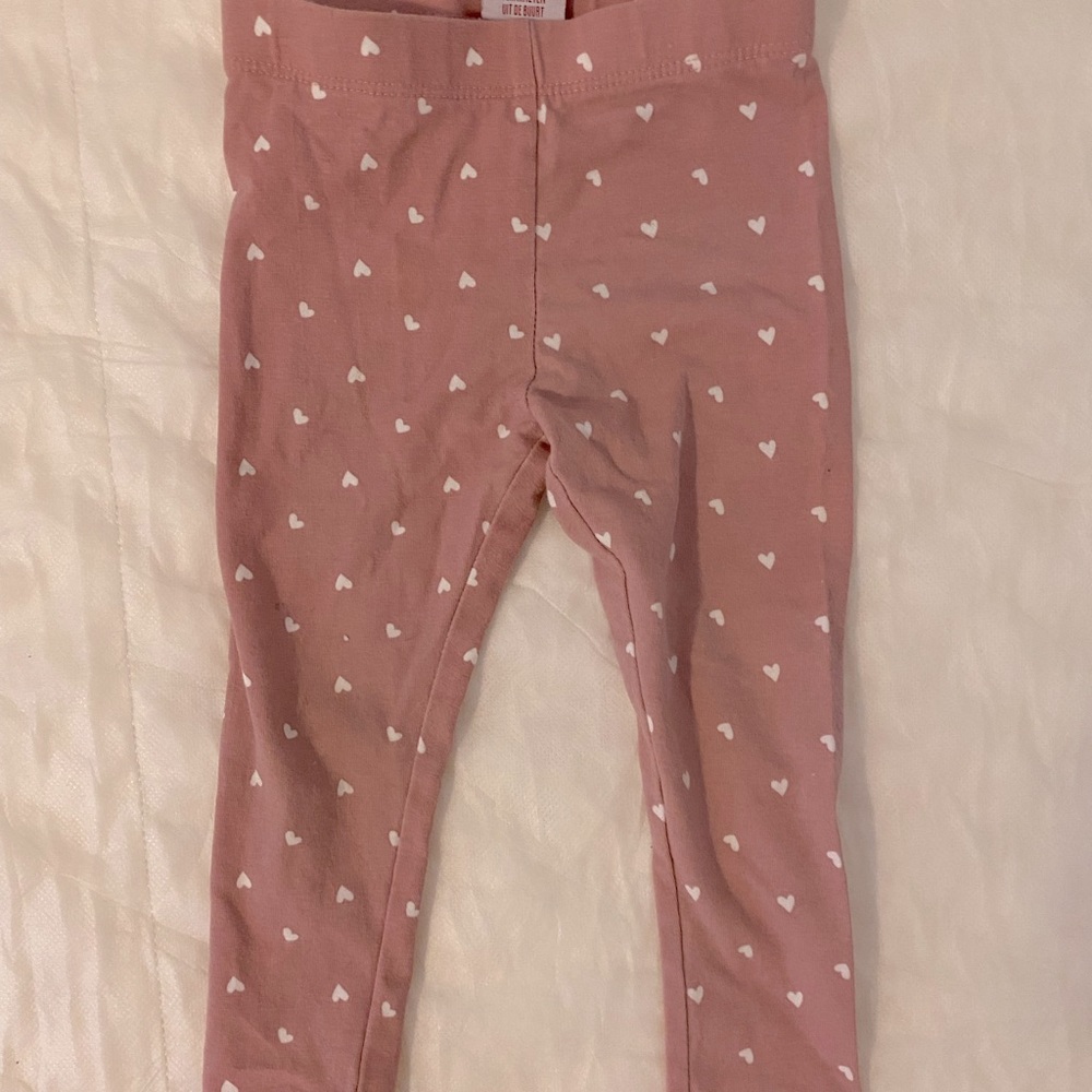 Cute Pink leggings with hearts, size 12m